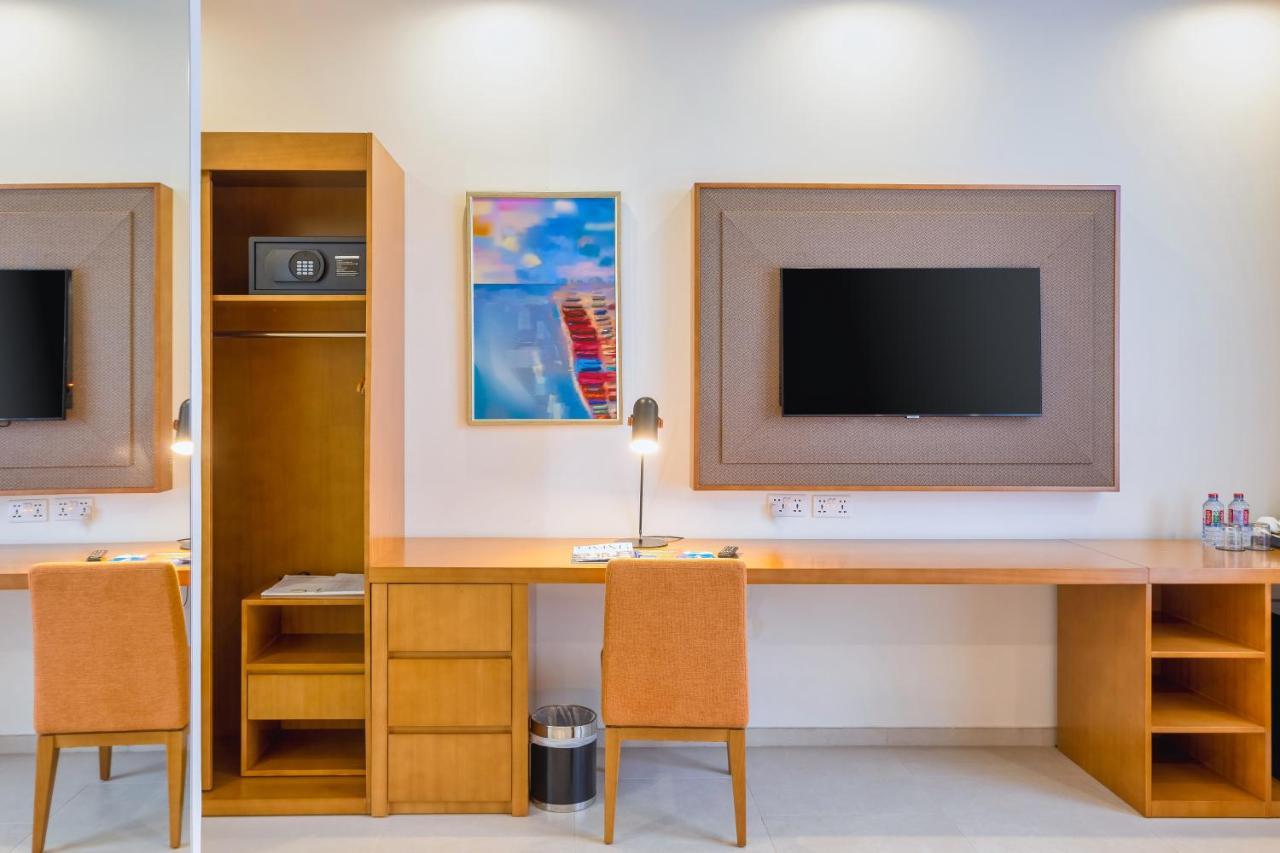 Alisa Hotel テマ エクステリア 写真
