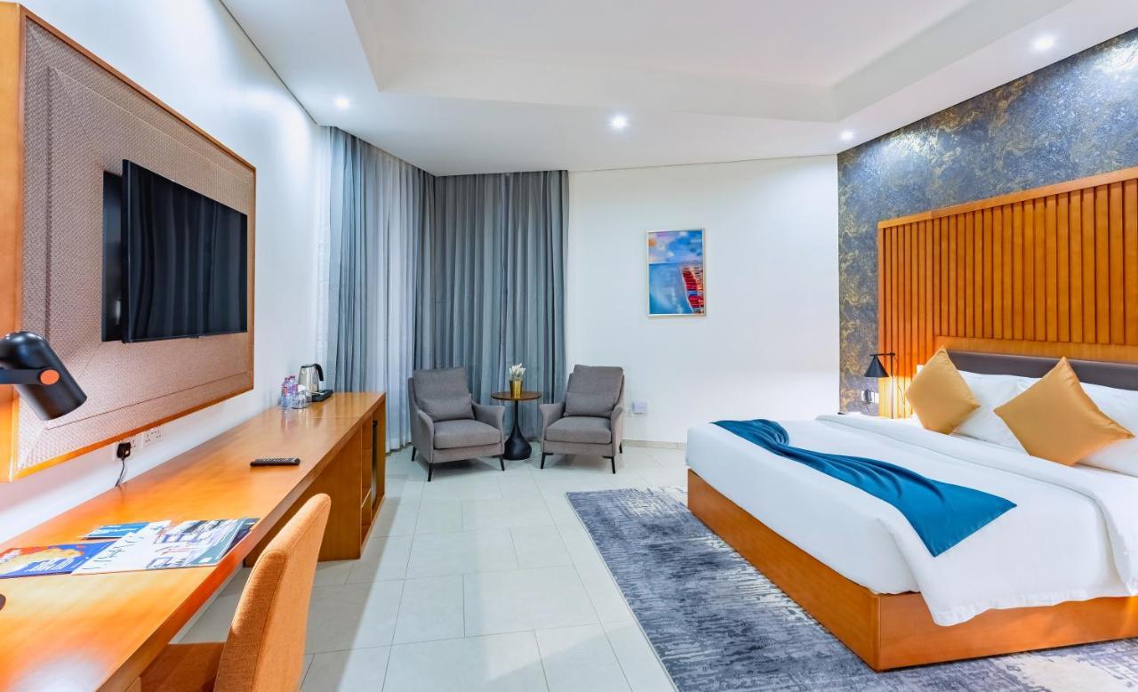 Alisa Hotel テマ エクステリア 写真