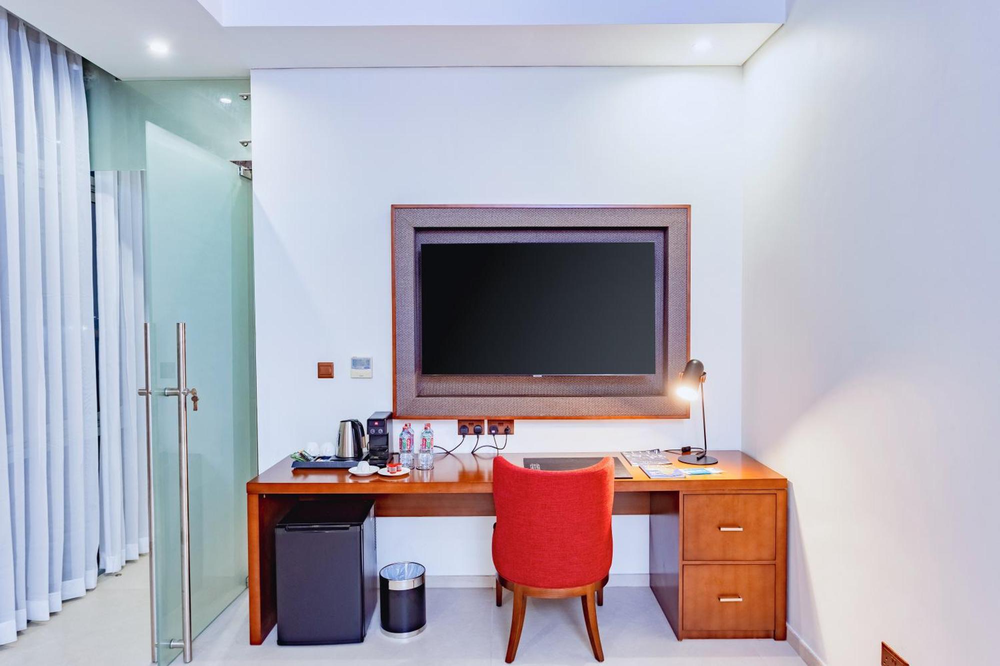 Alisa Hotel テマ エクステリア 写真